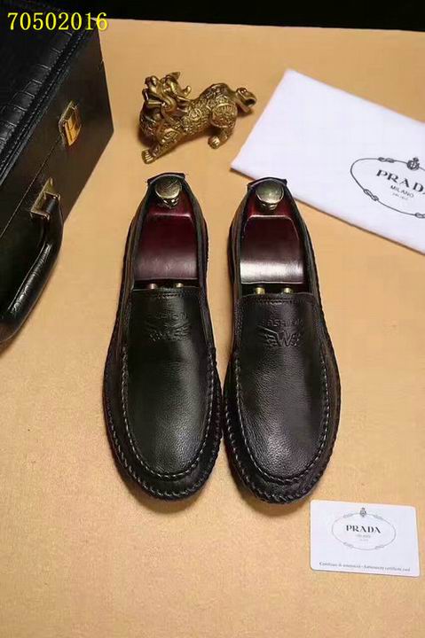 Prada casual shoes men-026